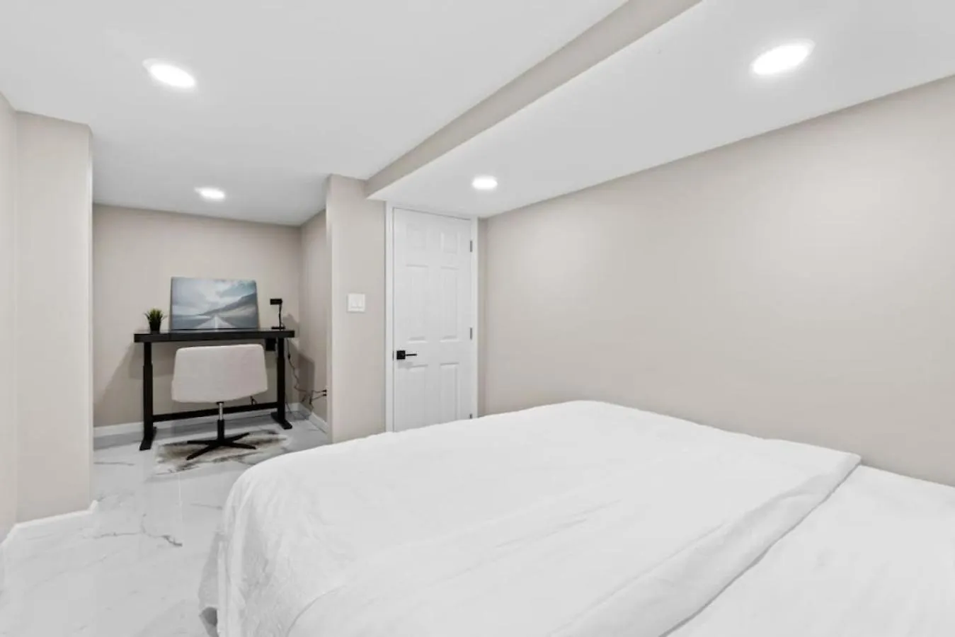 Holiday home Lux White Marble Retreat Near Nyc Villa Bayonne
