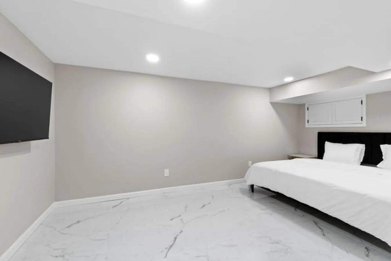 Holiday home Lux White Marble Retreat Near Nyc Villa Bayonne United States